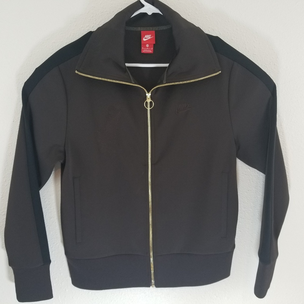 Nike Zip up Jacket mens medium